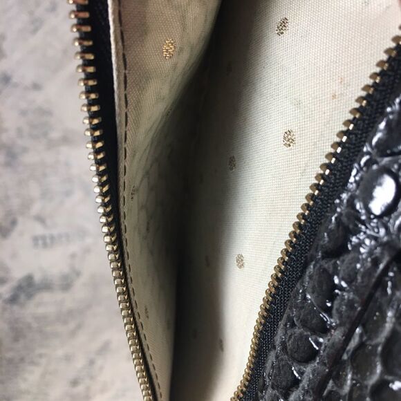 Kate Spade Pyramid Spike Locking Leather Wallet - Picture 11 of 12